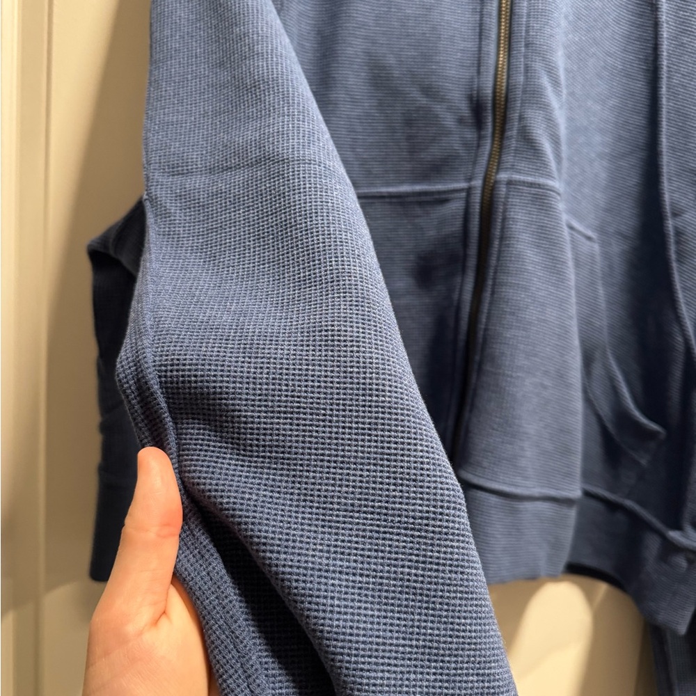 Lululemon Scuba Oversized Full-Zip Hoodie Waffle - Picture 3 of 8